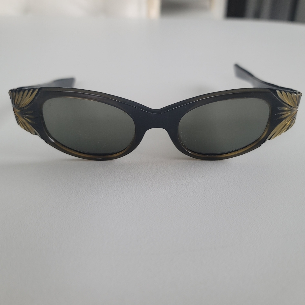 Vintage Cateye Sunglasses